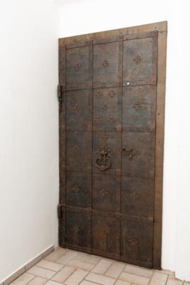 A Baroque Iron Door, - Una Collezione dalla Stiria II