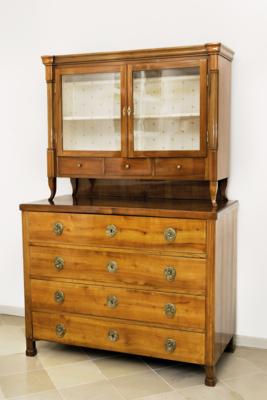 A Biedermeier Chest of Drawers with Display Cabinet, - Una Collezione dalla Stiria II