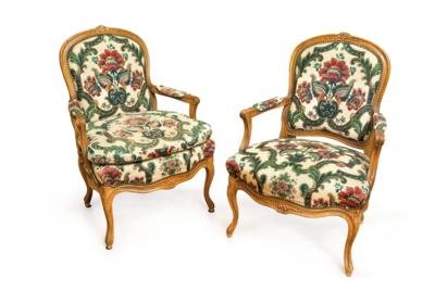 A Pair of Armchairs in Baroque Style, - Vídeňská Sbírka