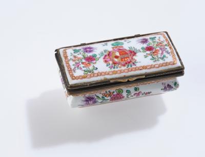 Porzellandose, Porcelaine de Paris, - Eine Wiener Sammlung III - Vitrinenstücke, Silber, Asiatika
