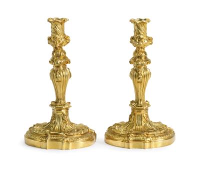 A Pair of Candelabra in Louis XV Style, - Nábytek, starožitnosti, sklo a porcelán