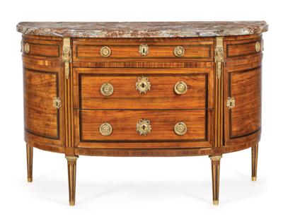 A Semicircular Salon Chest of Drawers, - Furniture, Works of Art, Glass & Porcelain