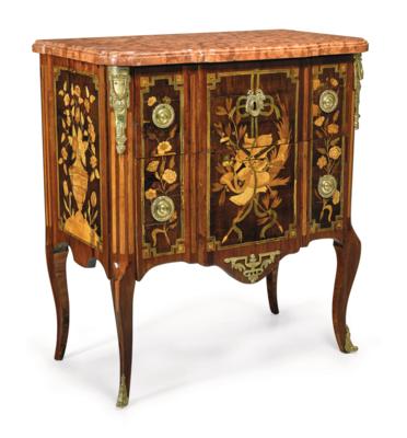 A Small French Transition Chest of Drawers, - Furniture, Works of Art, Glass & Porcelain