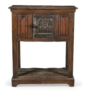 A Rare Late Gothic Cabinet (‘Stollenschrank’), - Mobili e anitiquariato, vetri e porcellane