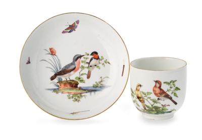 A Cup and Saucer with Bird Decor, Meissen 1760/70 - Furniture, Works of Art, Glass & Porcelain