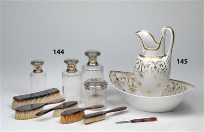 House of Habsburg – parts of a toilet set, - Rekvizity z císa?ského dvora