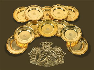 Archduke Franz Salvator and Archduchess Marie Valerie – 12 dessert plates, - Imperial Court Memorabilia and Historical Objects