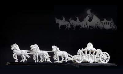 “Paper sculptor” Anton Schrodt - Rekvizity z císařského dvora