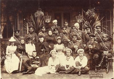 Czar Alexander III of Russia surrounded by his family, - Casa Imperiale e oggetti d'epoca