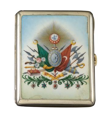 Ottoman Empire - a tabatière with enamelled Ottoman coat of arms, - Rekvizity z císařského dvora