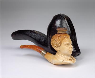 A pipe with portrait head of Crown Prince Rudolf, - Imperial Court Memorabilia and Historical Objects