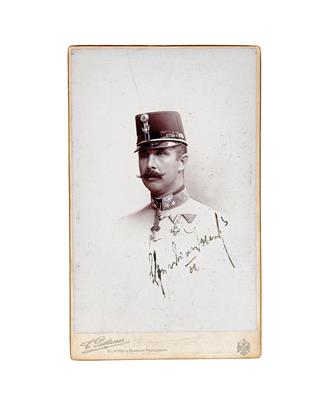 Archduke Francis Ferdinand - a portrait photograph with original signature, - Rekvizity z císařského dvora