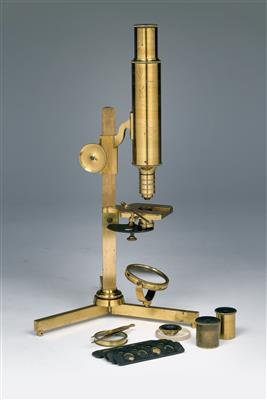 Mittleres Mikroskop von Georg Simon Plössl (1794-1869) - Historische wissenschaftliche Instrumente, Modelle und Globen