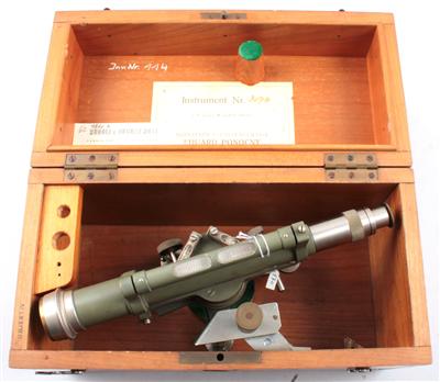 Nivellierinstrument von Eduard Ponocny - Historische wissenschaftliche Instrumente, Modelle und Globen