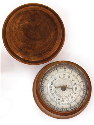 A 19th century Sundial - Strumenti scientifici e globi d'epoca