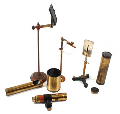 Eight different physical Apparatus and parts - Antique Scientific Instruments and Globes