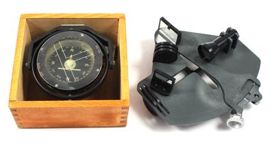 A 20th century Sextant and a compass - Antique Scientific Instruments and Globes