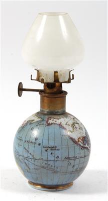 A miniature terrestrial glass Globe - Historické vědecké přístroje a globusy