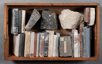 Alte Stein-Materialsammlung - Historische wissenschaftliche Instrumente und Globen - Klassische Fotoapparate und Zubehör