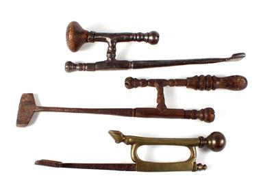 Three 19th century hoof Picks - Historische wissenschaftliche Instrumente und Globen - Klassische Fotoapparate und Zubehör