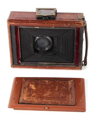 Kamera um 1910 - Historische wissenschaftliche Instrumente und Globen - Klassische Fotoapparate und Zubehör
