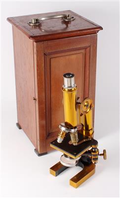 A c. 1895 brass Microscope - Historische wissenschaftliche Instrumente und Globen - Klassische Fotoapparate und Zubehör