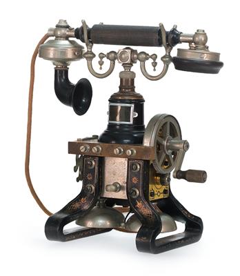 A c. 1900 Ericsson Telephone - Strumenti scientifici, globi d'epoca e macchine fotografiche