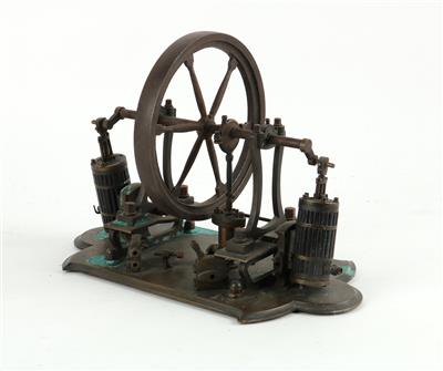Modell einer Dampfmaschine - Historische wissenschaftliche Instrumente, Globen und Fotoapparate