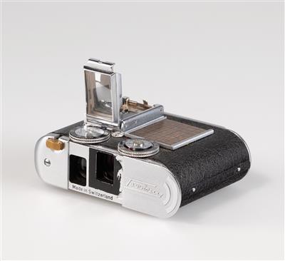 TESSINA 35 mm camera black - Historické vědecké přístroje, globusy a fotoaparáty