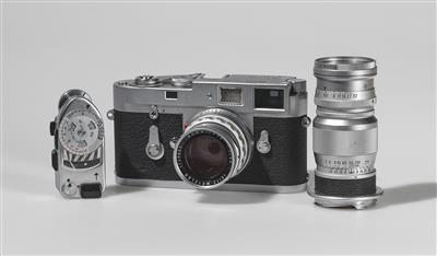 LEICA M2 - Antique Scientific Instruments, Globes and Cameras