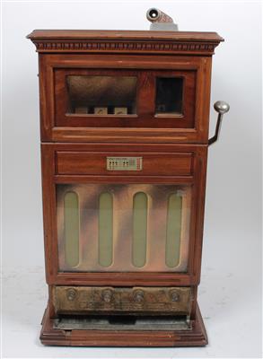 Geldspielautomat - Uhren, Technik und Kuriositäten - Sammlung Spielautomaten