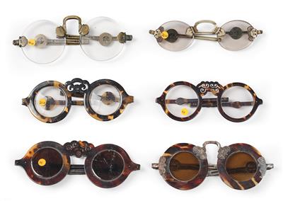 Sechs chinesische Brillen - Hodiny, technologie a kuriozity