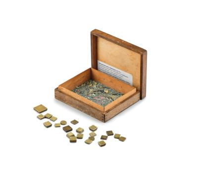 22 coin weights, Austrian Netherlands 1714–1797 - Sbírka vah a závaží Dr. Eiselmayr