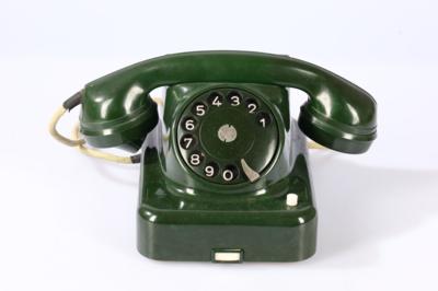Tischtelefon Modell W48 ("dunkelgrün") - Hodiny, technologie a kuriozity