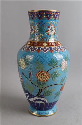 Tisch-Vase, Böhmen, - Antiquariato