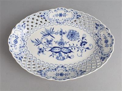 Meissen - Ovaler Zwiebelmuster-Korb, - Decorative Porcelain and Silverware