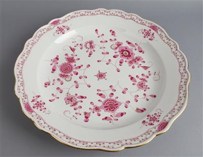 Große Servier-Platte, Meißen,"indisch purpur leicht", - Dekorativní porcelán a stříbro