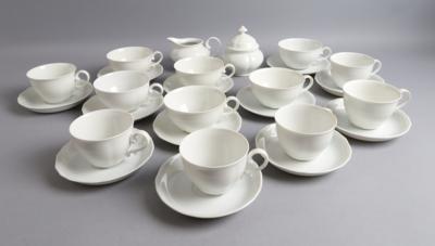 Augarten - Tee- und Kaffeeserviceteile: 6 Teetassen mit Untertassen, - Decorative Porcelain & Silverware