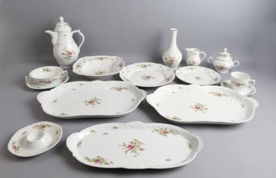 Rosenthal Speise- und Kaffeeserviceteile: - Decorative Porcelain & Silverware