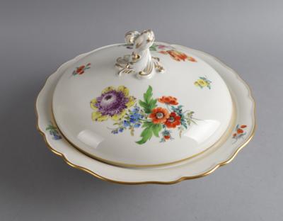 Meissen Deckelschüssel, - Antiquariato