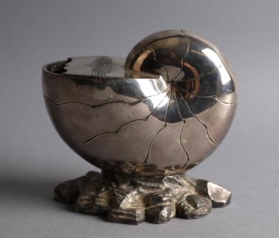 Englischer Löffelwärmer in Nautilusform, - Decorative Porcelain & Silverware
