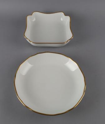 Augarten - 1 eckige u. 1 runde Schüssel, - Decorative Porcelain & Silverware