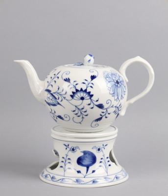 Teekanne mit Rechaud Zwiebelmuster, Meissen 1985 - Decorative Porcelain & Silverware