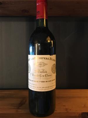 1982 Château Cheval Blanc Premier Grand Cru Classé A Saint-Émilion - Die große Dorotheum Weinauktion powered by Falstaff