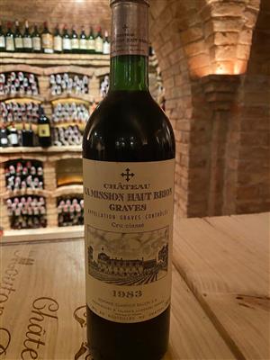 1983 Château La Mission Haut-Brion Cru Classé de Graves Pessac-Leognan - Die große Dorotheum Weinauktion powered by Falstaff