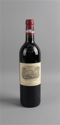 1997 Château Lafite-Rothschild, Premier Grand Cru Classé, Pauillac, Bordeaux - Die große Oster-Weinauktion powered by Falstaff