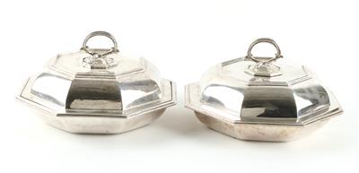 Pair of silver bowls with cover, London, c. 1902, - Secese a umění 20. století