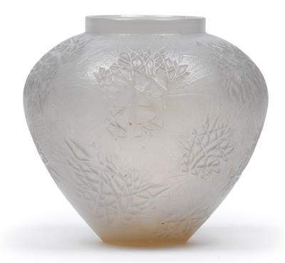 Vase "Esterel", René Lalique, Wingen-sur-Moder, designed in 1923, - Jugendstil and 20th Century Arts and Crafts