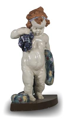 A large putto with garland of flowers and grapes (autumn), Germany, c. 1920/30 - Jugendstil and 20th Century Arts and Crafts