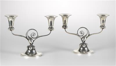 Alphonse La Paglia (1907-1953), Paar zweiflammiger Kerzenleuchter, International Silver Co., USA - Jugendstil und Kunsthandwerk des 20. Jahrhunderts